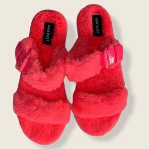Nine West Fur Slide Hot Pink Sandals Size 8.